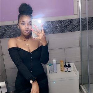 Meet your Posher, Tayari